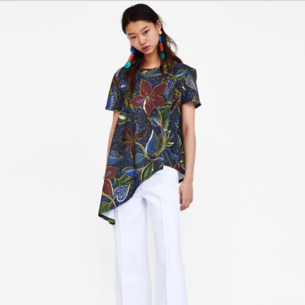 Zara Blouse Small Asymmetrical Floral NWT